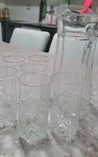پارچ و لیوان