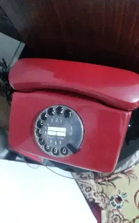 خط تلفن ثابت