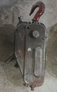 تیفور بهمراه سیم بکسل
