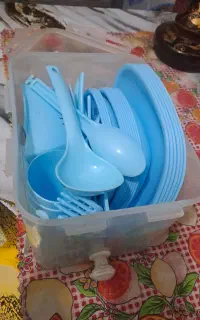 پک سرویس مسافرتی استنفاده نشده  نو ۶نفره