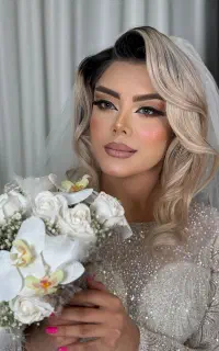 میکاپ اکستنشن مژه لیفت ابرومژه کراتین لباس عروس
