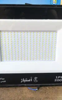پروژکتور LED ۵۰ تا ۳۰۰ وات ۲ سال گارانتی