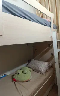 تخت دو طبقه