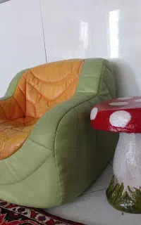صندلی و مبل