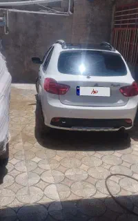 کوییک درحد صفر 1404 RSسفید مشکی