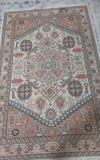 فروش گلیم کرم رنگ ۱ در ۲