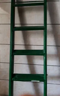 پله ناکو تلویزیون قدیمی بوفه گهواره بچه