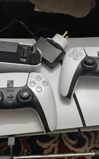 PS5 دیسک‌خور با ۲ دسته و شارژر دسته