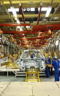 استخدام در شرکت تولید و مونتاژ ماشین
