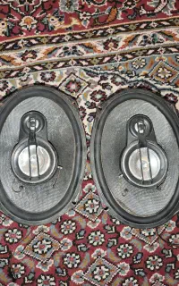 باند و بلندگو