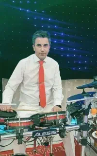 درامر وجدی جهت هماهنگی ارکستر ودیجی