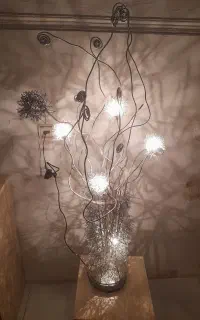 شب خواب گل وگلدان فلزی