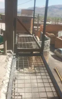 جوشکارسیار مغازه جوشکاریی هم دارم