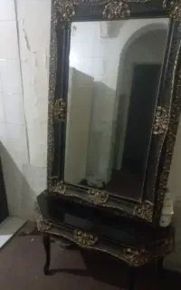 اینه و کنسول بزرگ در حد نو
