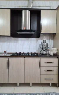 فروش کابینت با وسایل کامل آشپزخانه