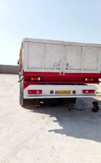 لبه تریلی