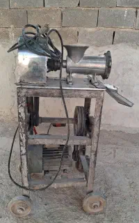 فروش چرخ گوشت و کپسول کاز