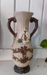 گلدان سفالی