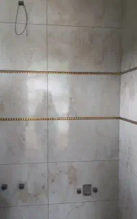 کاشی کاری با بیش از ۲۰ سال سابقه