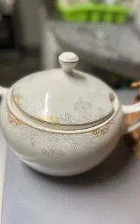 سرویس ۱۸ نفره الیزابت