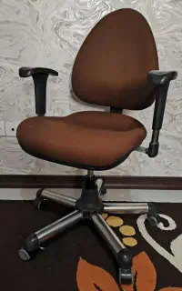 صندلی جک دار کامپیوتر اداری