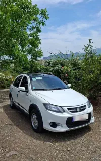 کوییکR سفید مشکی بیرنگ