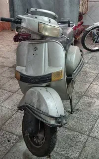 موتور وسپا باجاج 150