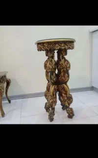 میز گرد چوبی