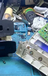 تعمیرات ساعت 206 فقط ۹۰۰تومان و تعمیرات ECU