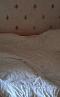 تخت یک و بیست