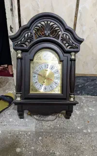 ساعت دیواری