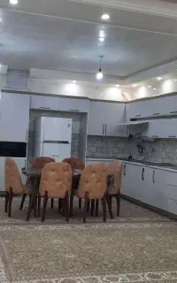 آپارتمانی تک واحدی ۱۹۰ متری دو بر