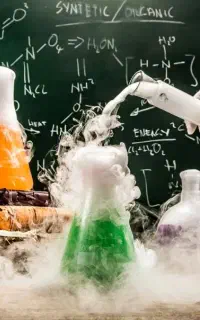 تدریس دروس تخصصی و پایه