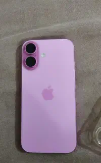 آیفون ۱۶ نرمال