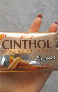 ماسک خاک رس ،صابون صندل ،تینت لب ،ماسک ذغال عطاری