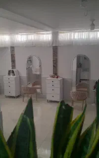 نیازمند نیروی زیبایی