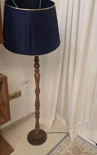 آباژور ایستاده چوب روس