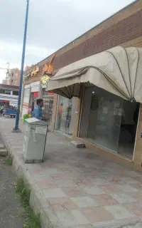 مغازه ۴۷ متری درجه یک در مسکن مهر فولادشهر
