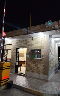 نگهبان شیف شب،ترجیحا بازنشسته