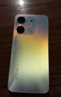 گوشی vocal 0plus