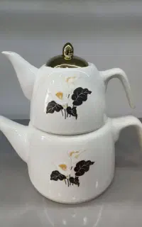کتری و قوری چینی