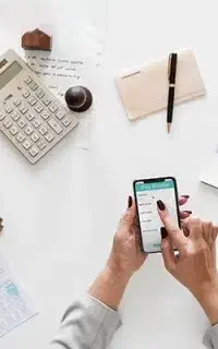 استخدام کارشناس فروش خودرو خانم