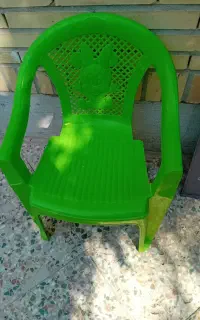 ۶ عدد صندلی کودک  در حد نو