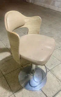 صندلی جک دار