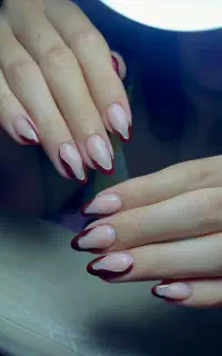 خدمات تخصصی ناخن و مژه و آموزش تخصصی
