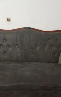 یک دست مبل هشت نفره چستر در حد نو و یک سرویس خواب