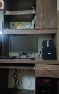 میز کامپیوتر