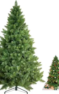 درخت کاج کریسمس خارجی بسیار زیبا
