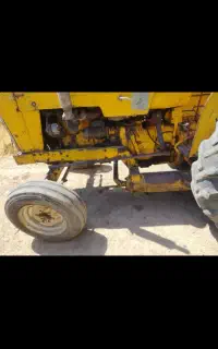تراکتور کمپروسوردار