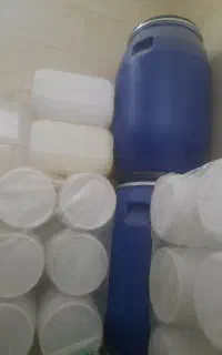 فروش بشکه و دبه پلاستیکی ۱۲۰ لیتری و ۱۶لیتری
